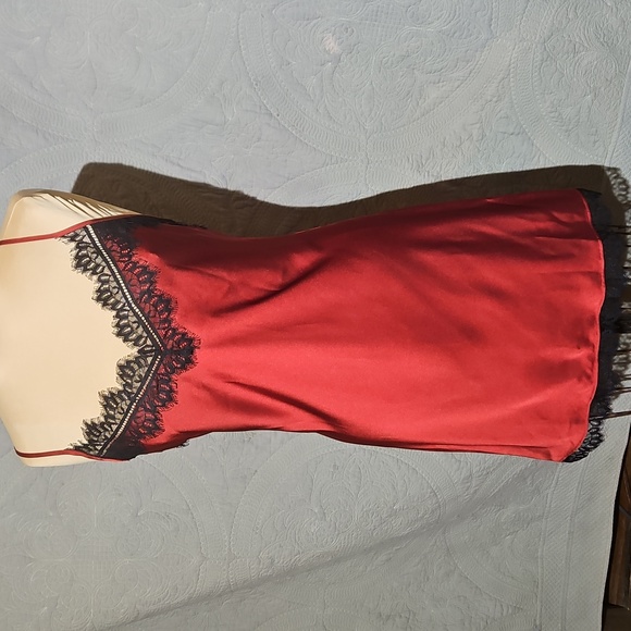 2 Piece Raunchy, Sexy Red Robe & Chemise Set - Picture 9 of 12